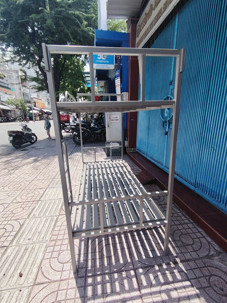 Giường tầng sắt giát sắt GTGS-1985